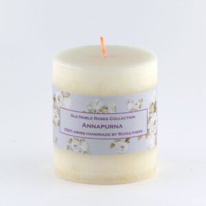 Old Noble Roses: Annapurna